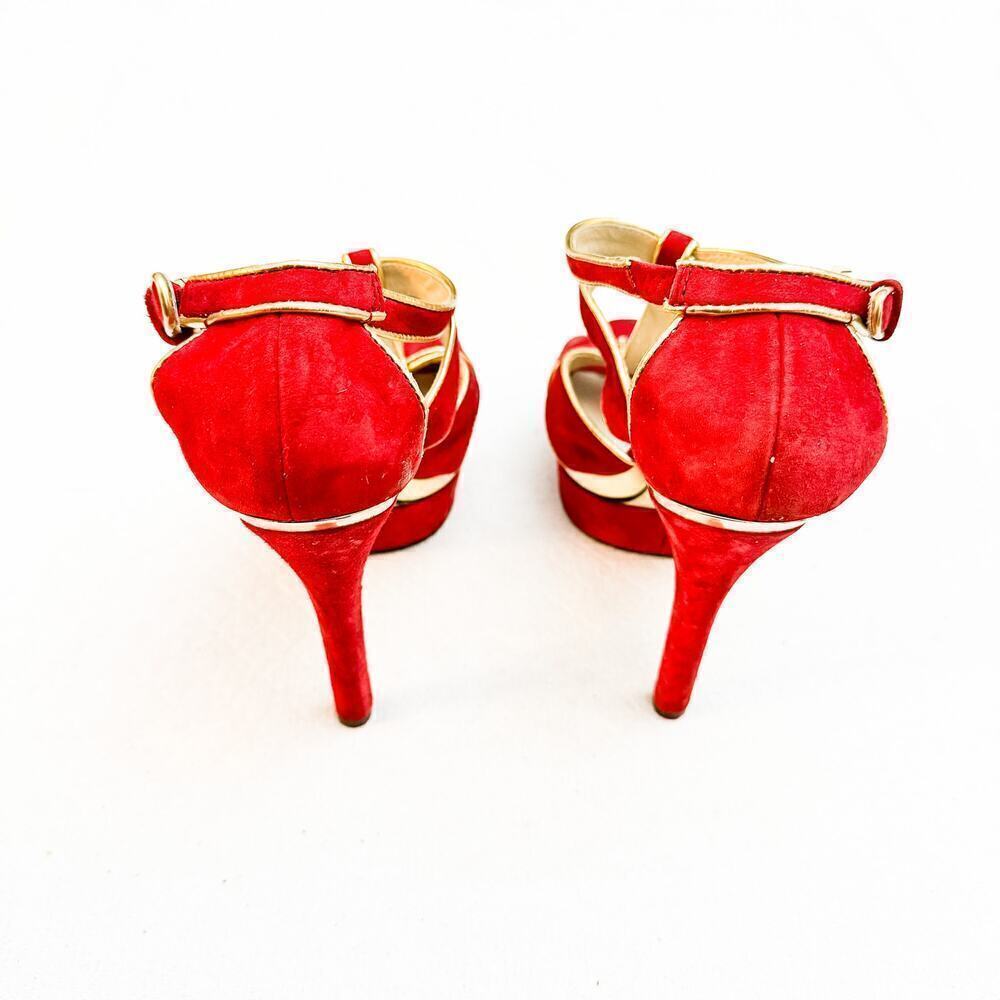 Michael Kors Suede Red Platform Pumps Gold Trimmed Size 6 - Picture 5 of 6